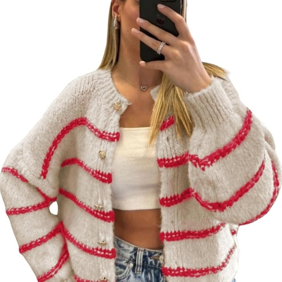 Beautiful Cardigan - Picture 3 of 6